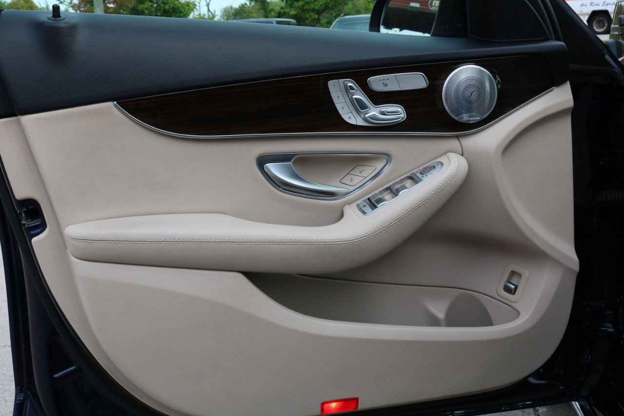 Used 2017 Mercedes-Benz C 300 4MATIC Sedan image 14