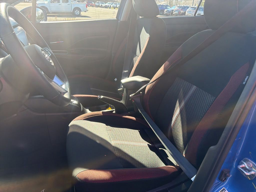 Used 2024 Nissan Versa SR w/ Trunk Package image 13