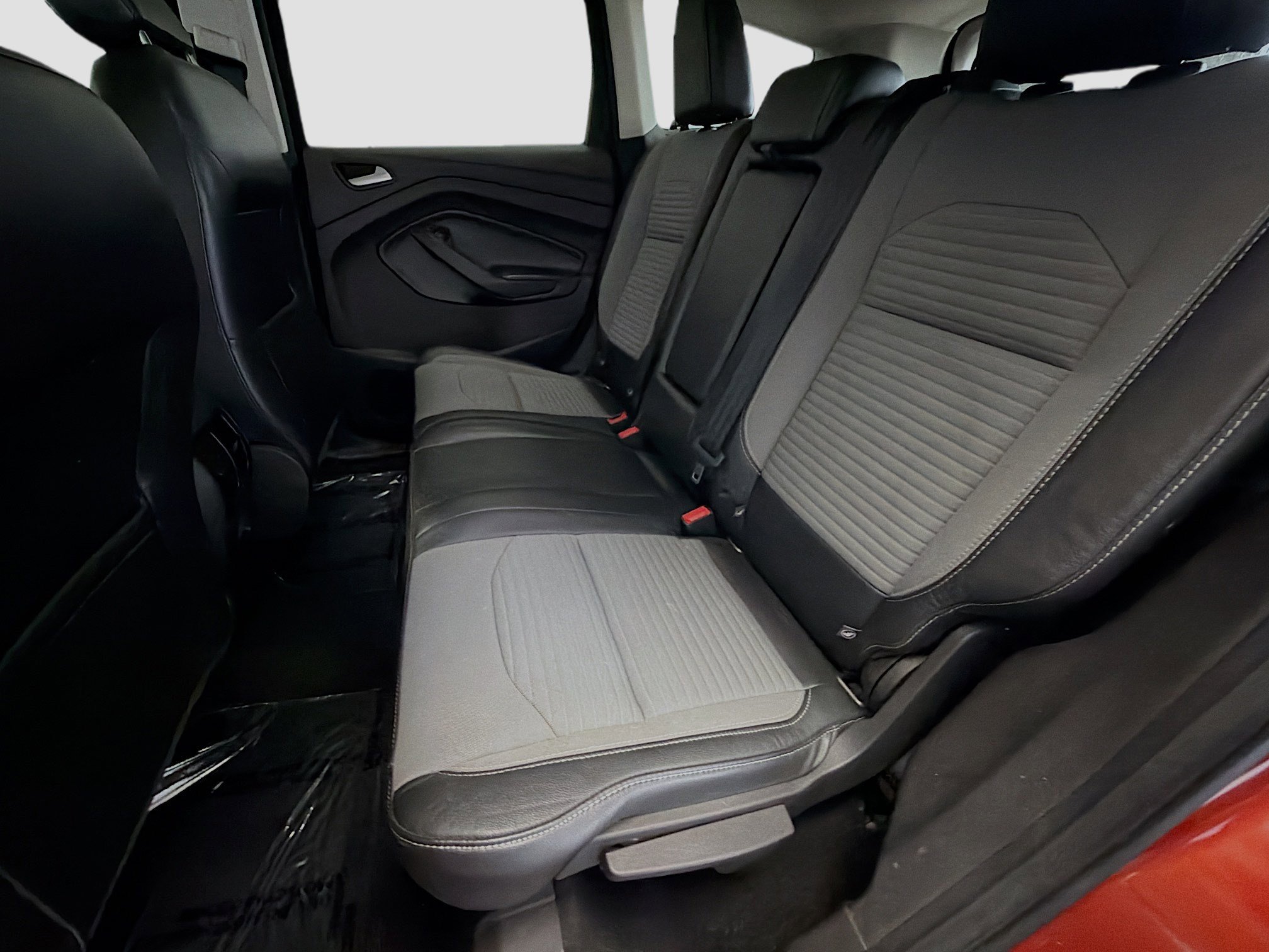 Used 2019 Ford Escape SE image 12