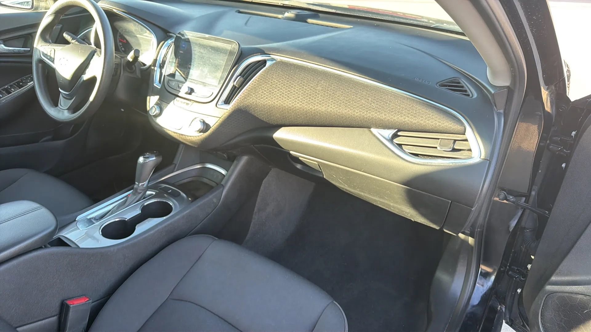 Used 2020 Chevrolet Malibu LT FWD image 61