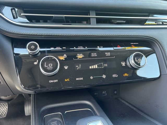 Used 2023 INFINITI QX60 Pure FWD image 28