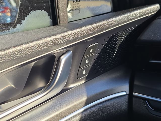 Used 2025 Kia K5 GT w/ GT1 Package image 17