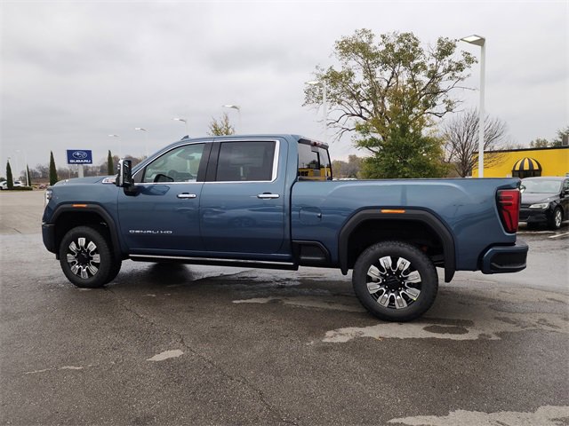 New 2026 GMC Sierra 2500 Denali w/ Denali Reserve Package image 9