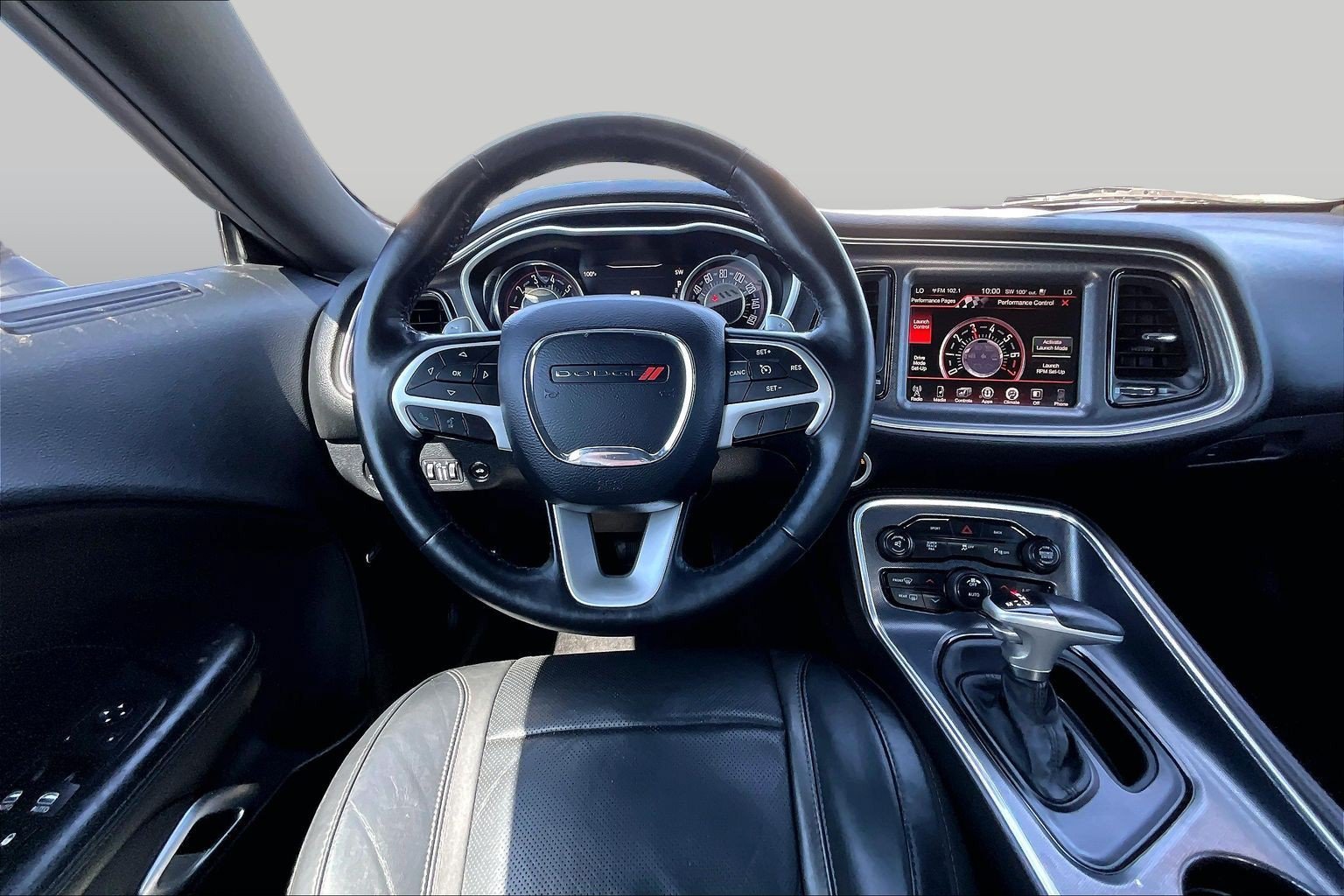 Used 2015 Dodge Challenger R/T Plus RWD image 5