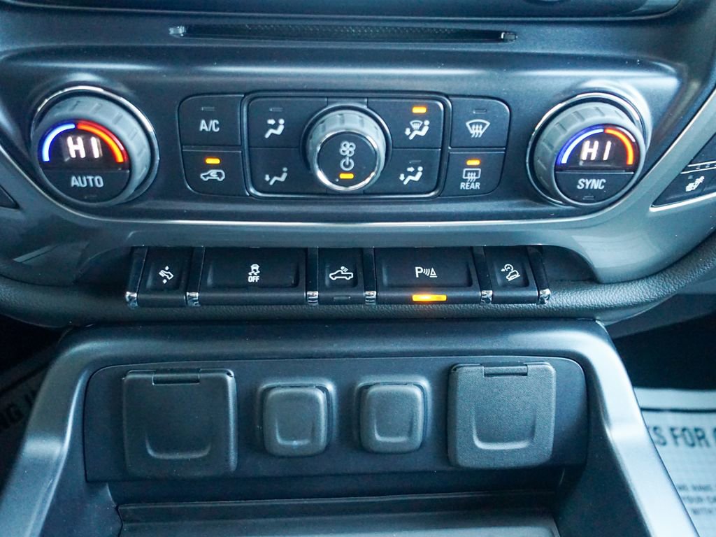 Used 2017 Chevrolet Silverado 1500 LTZ Z71 w/ LTZ Plus Package image 24