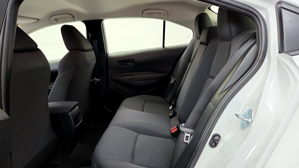 Certified 2022 Toyota Corolla LE FWD image 13