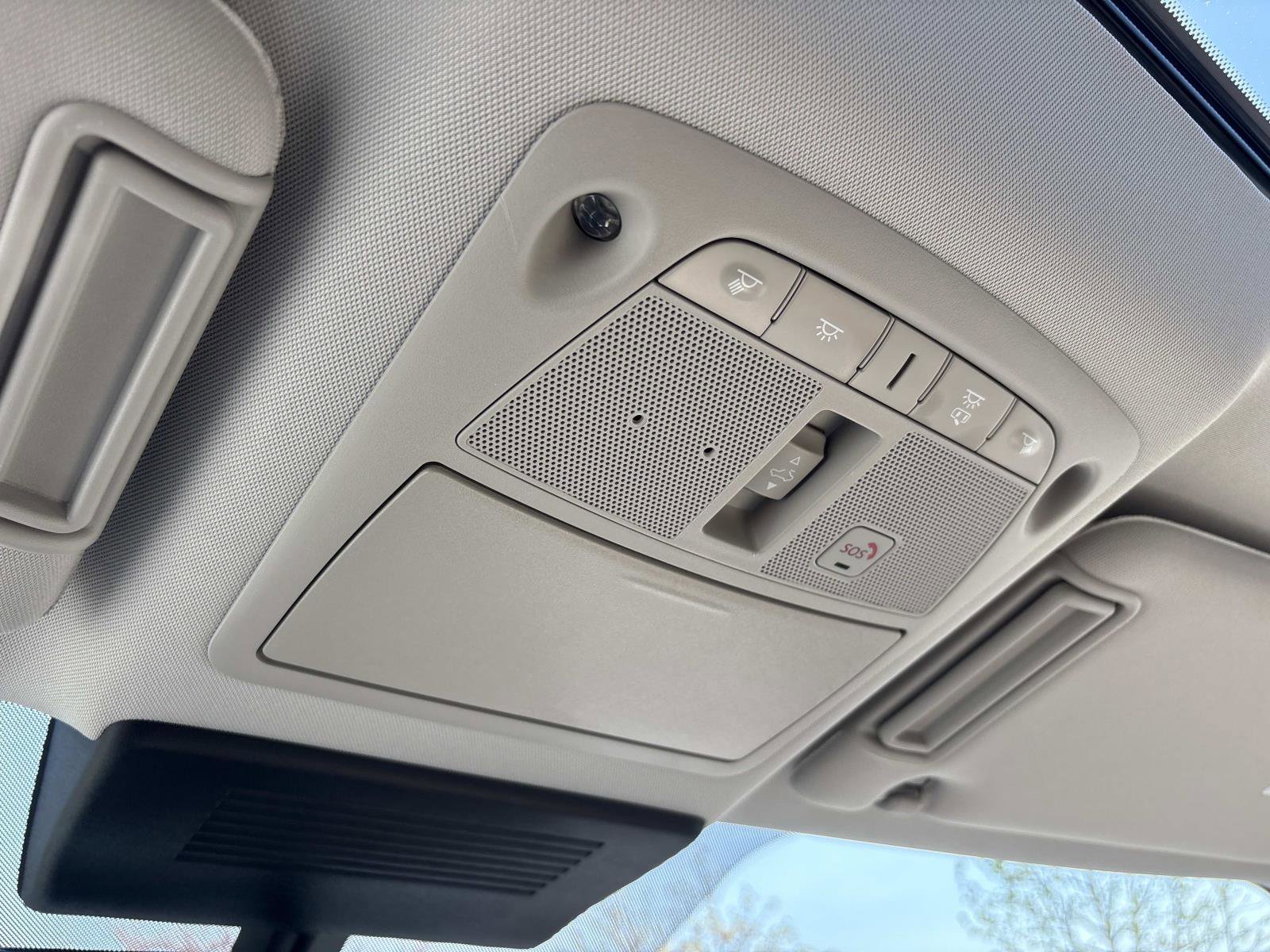 Used 2022 Nissan Armada Platinum w/ Captain's Chairs Package image 28