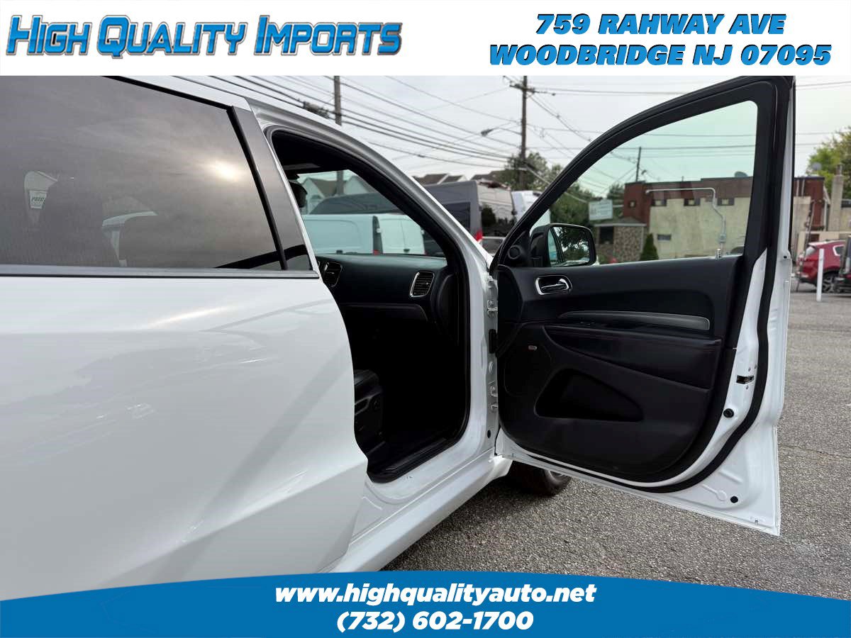 Used 2018 Dodge Durango R/T w/ Blacktop Package AWD/4WD image 27
