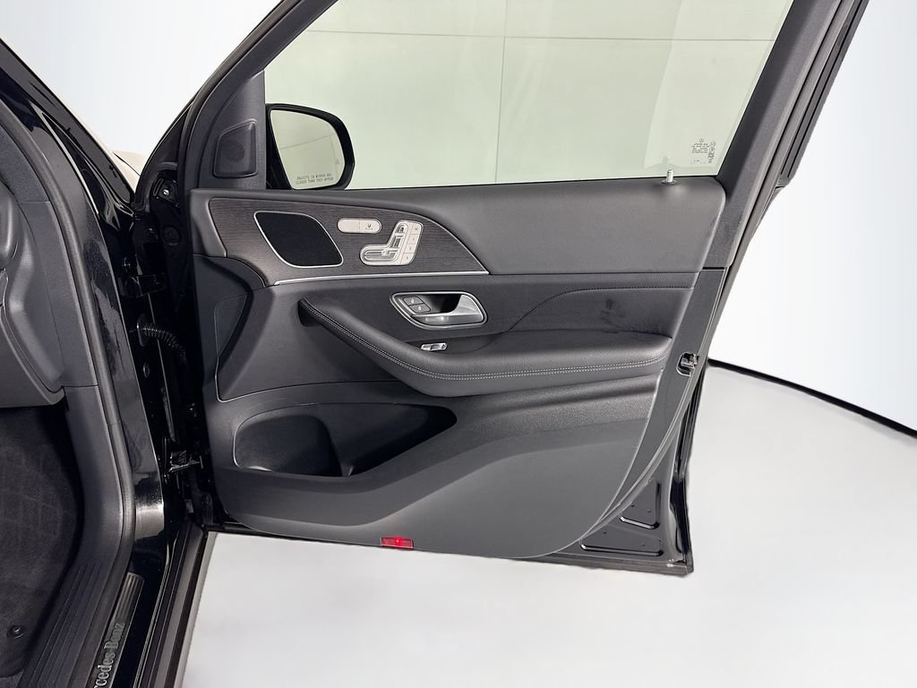 Used 2025 Mercedes-Benz GLE 350 4MATIC image 26