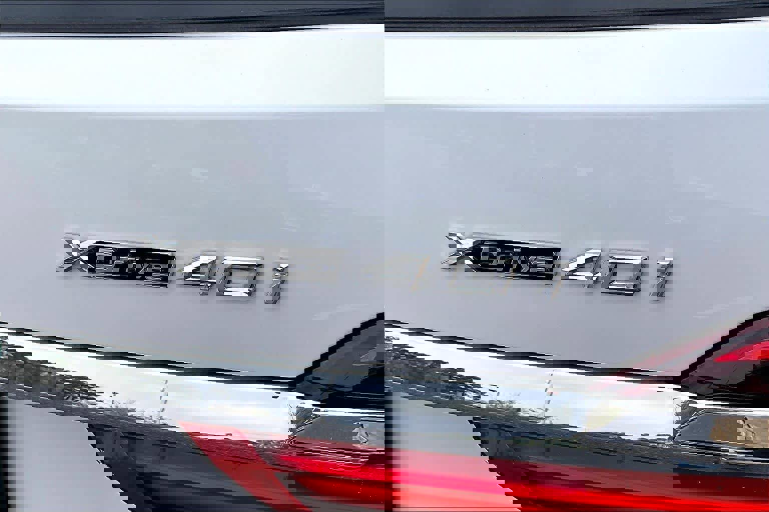 Used 2021 BMW X7 xDrive40i w/ Premium Package image 10