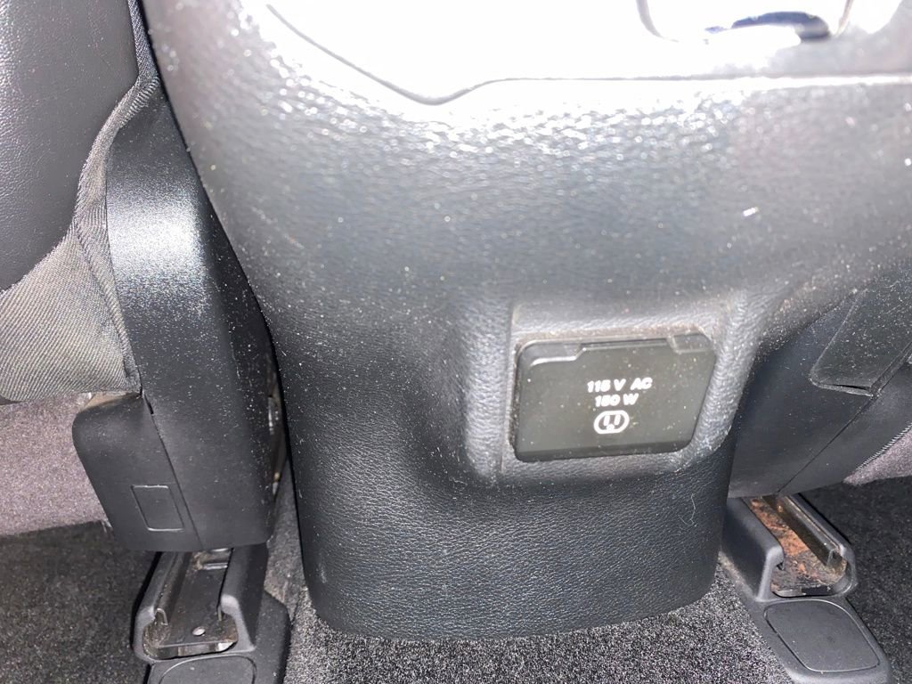 Used 2015 Jeep Cherokee Limited image 25