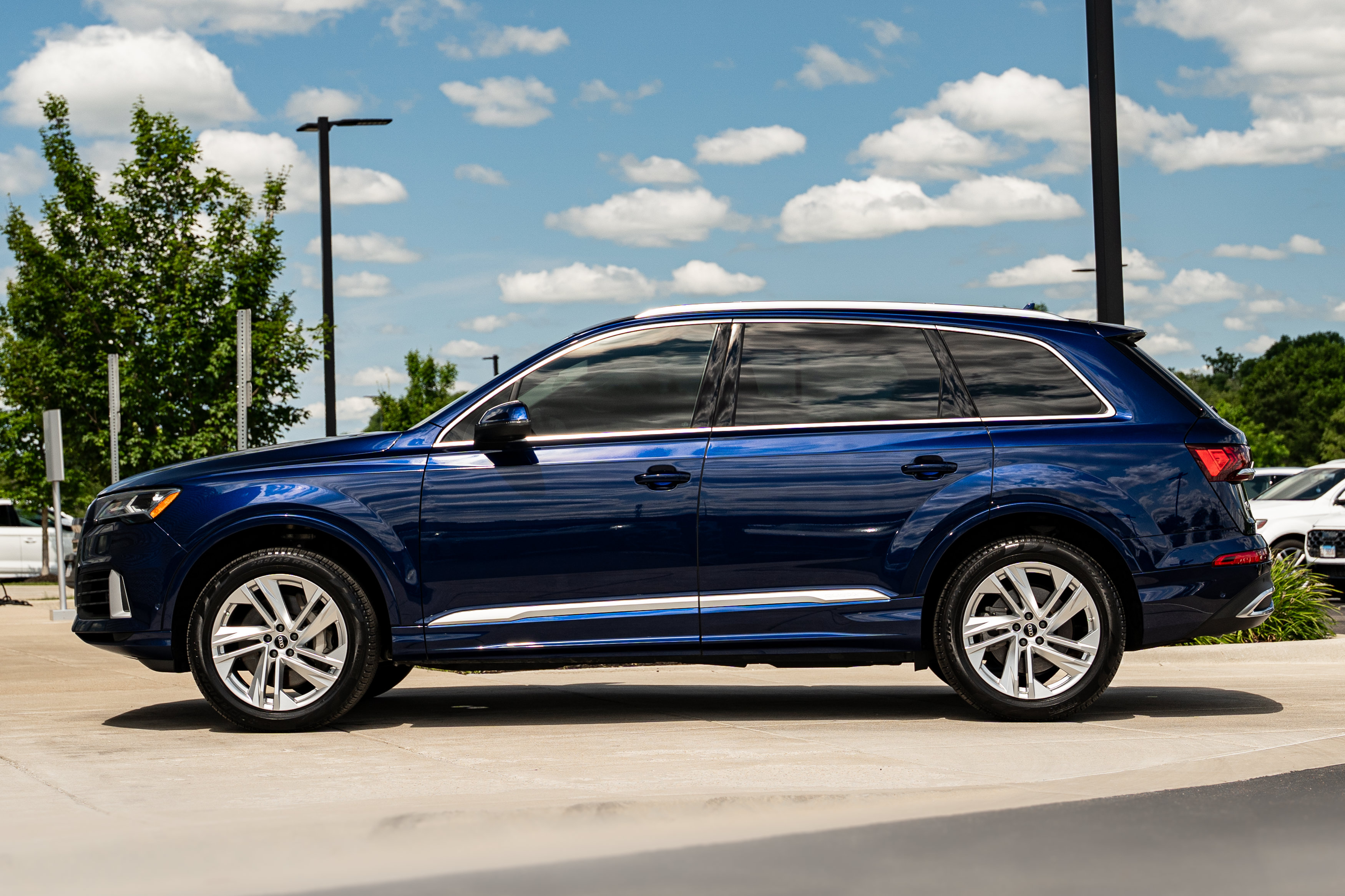 Certified 2022 Audi Q7 3.0T Premium Plus AWD/4WD image 6
