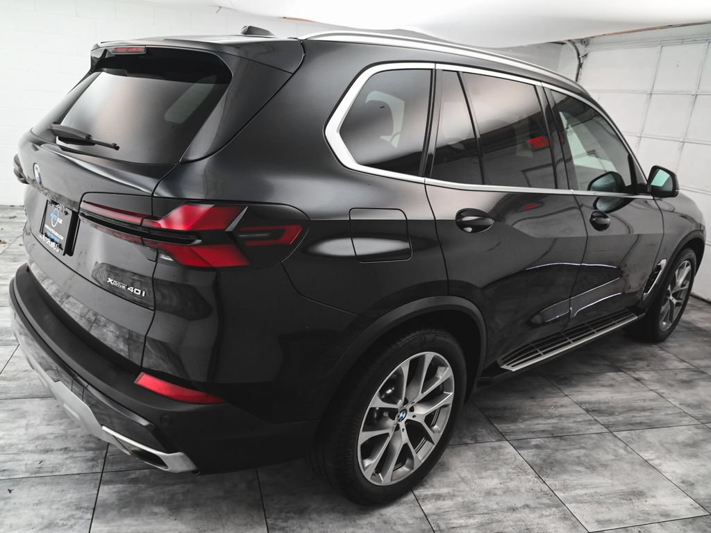 Used 2025 BMW X5 xDrive40i AWD/4WD image 6
