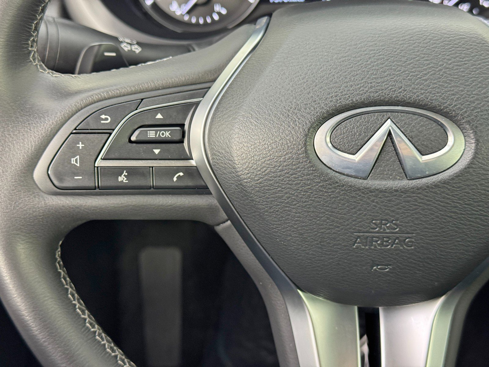 Used 2024 INFINITI QX50 Luxe image 21