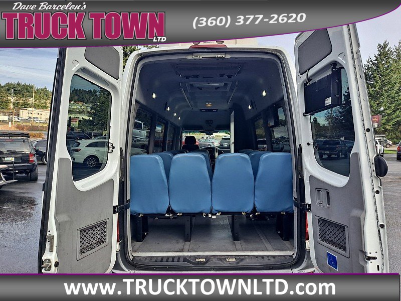 Used 2014 Mercedes-Benz Sprinter 3500 image 5