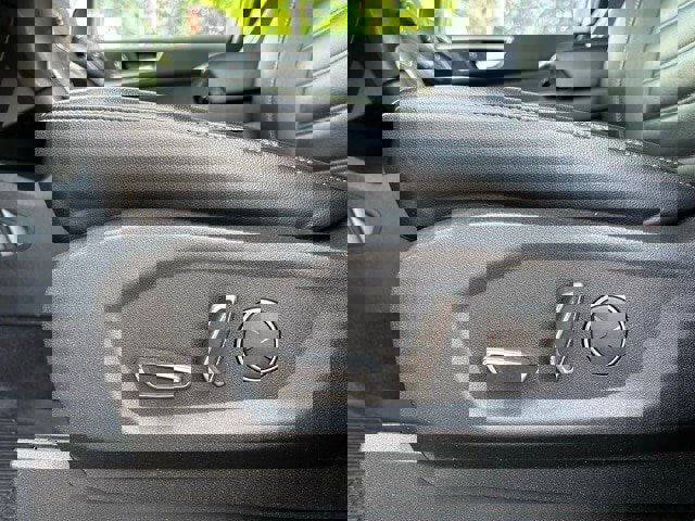 Certified 2019 Ford Edge SEL w/ Equipment Group 201A image 11