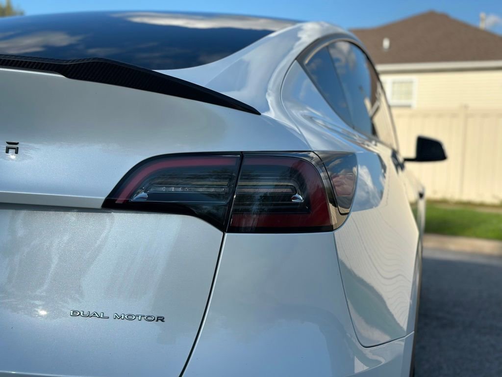 Used 2024 Tesla Model Y Long Range image 12