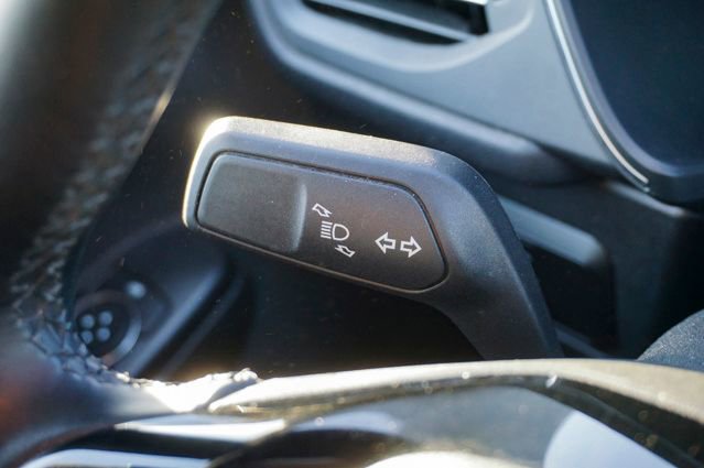 Used 2025 Ford Escape Platinum image 23