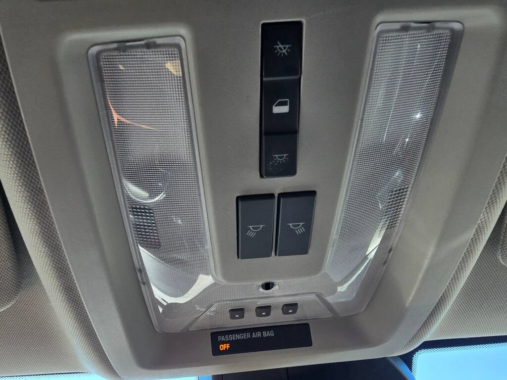 Used 2015 Cadillac SRX Performance w/ Driver Awareness Package FWD image 41