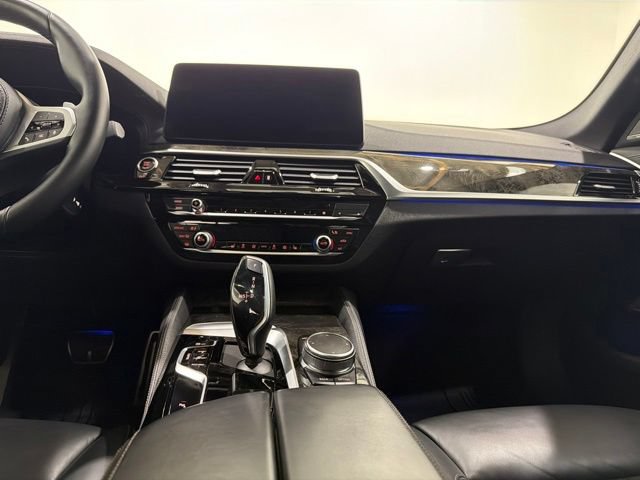 Used 2022 BMW M550i xDrive w/ Premium Package AWD/4WD image 35