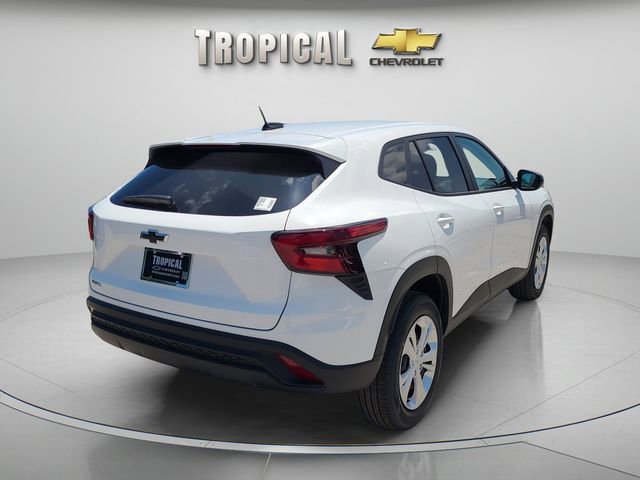 New 2026 Chevrolet Trax LS FWD image 3