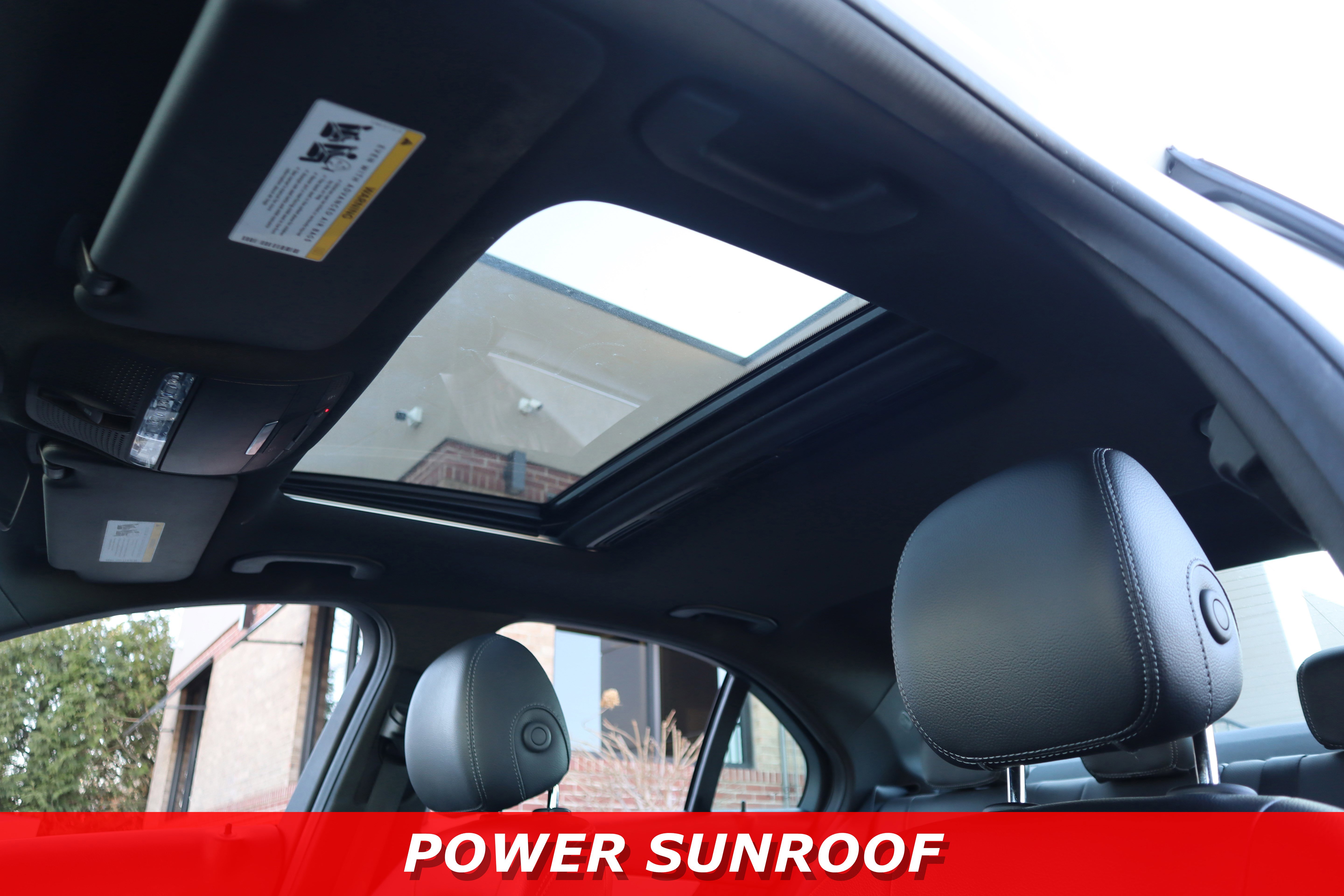 Used 2019 Mercedes-Benz C 300 Sedan image 23