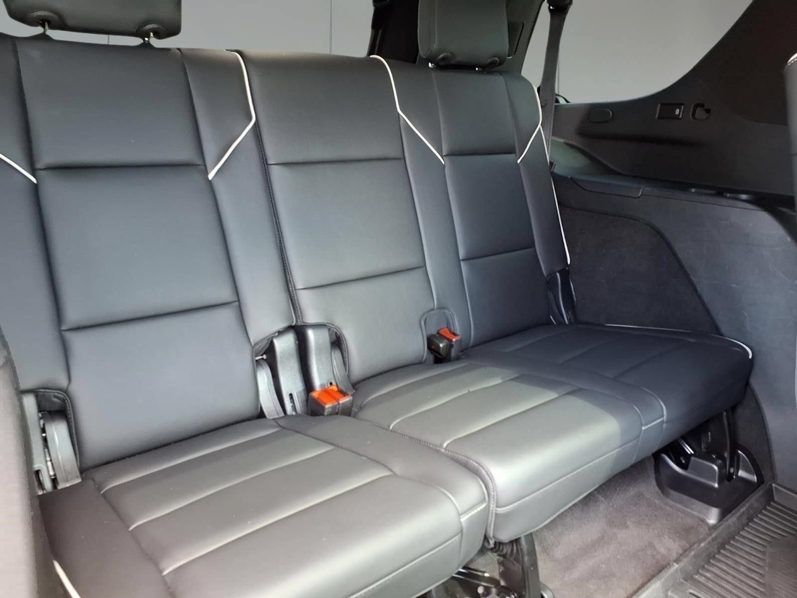 Used 2024 Cadillac Escalade Sport w/ LPO, ONYX Package AWD/4WD image 14