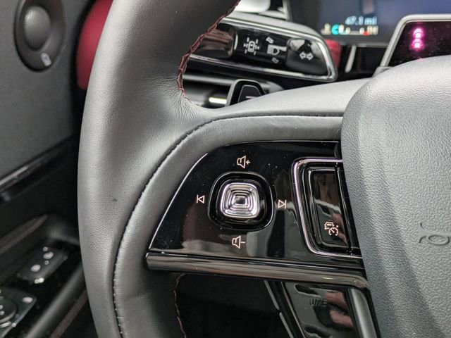 New 2025 Lincoln Corsair Reserve w/ Equipment Group 202A image 23