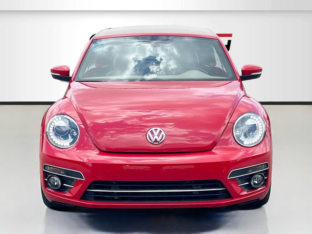 Used 2019 Volkswagen Beetle 2.0T SE FWD image 2