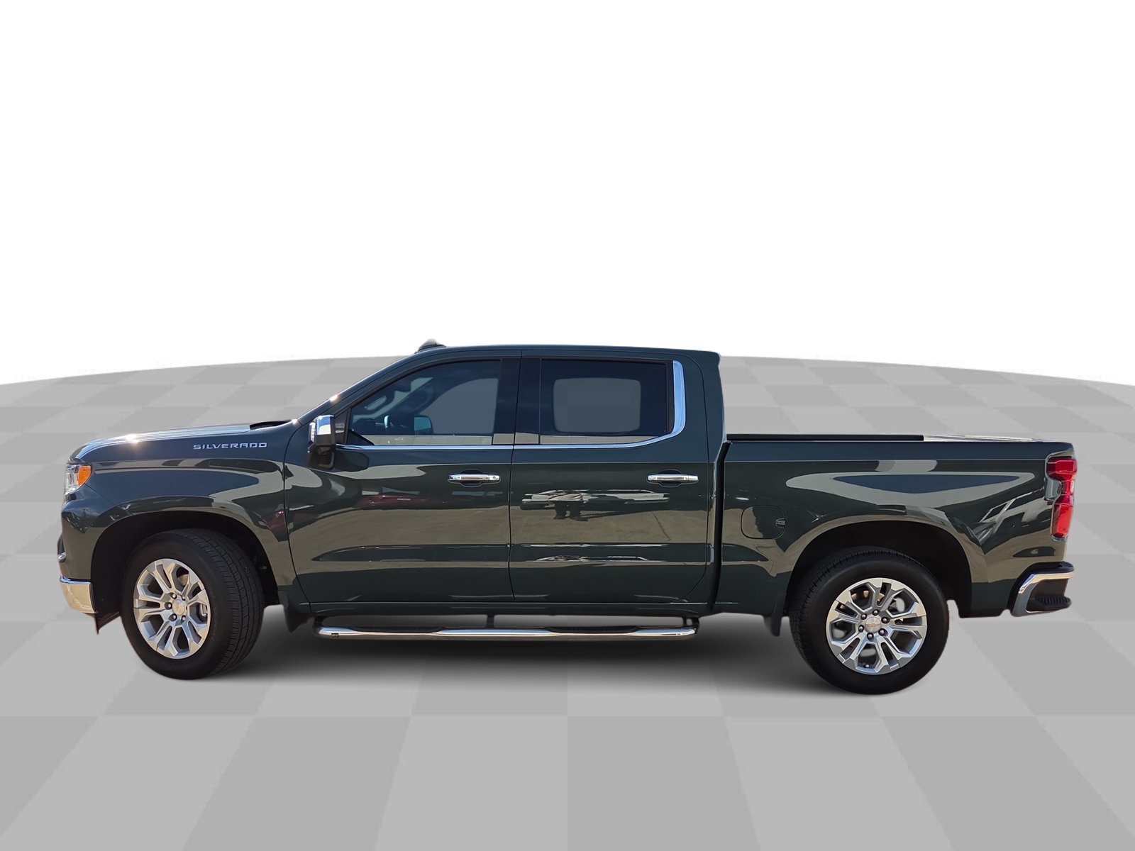 Used 2025 Chevrolet Silverado 1500 LTZ RWD image 5