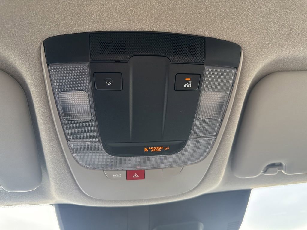 Used 2023 Kia Niro EX image 35