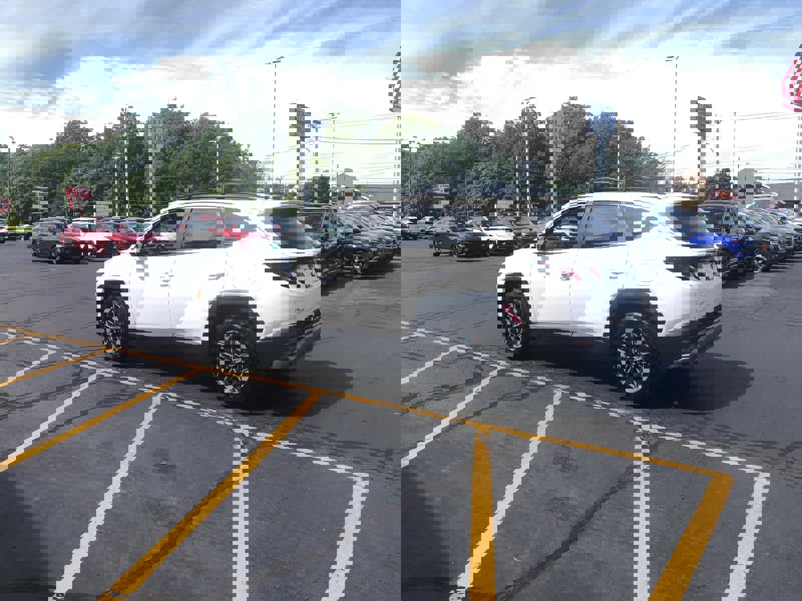 New 2026 Hyundai Tucson SEL image 3