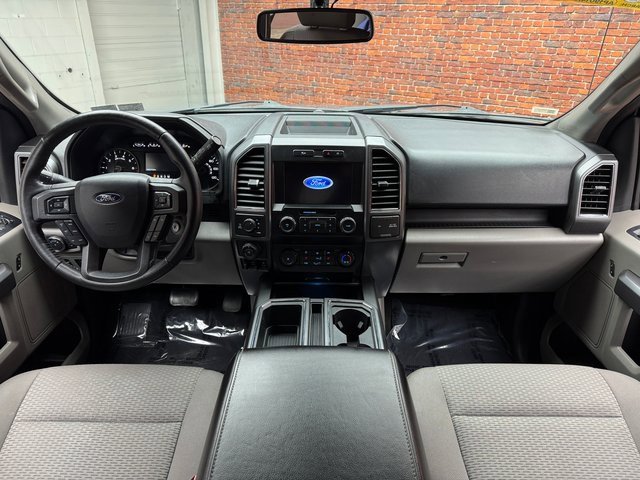 Used 2020 Ford F150 XLT w/ Equipment Group 302A Luxury image 12