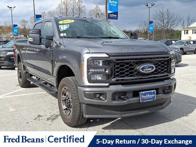 Certified 2024 Ford F250 Lariat w/ Sport Appearance Package image 2