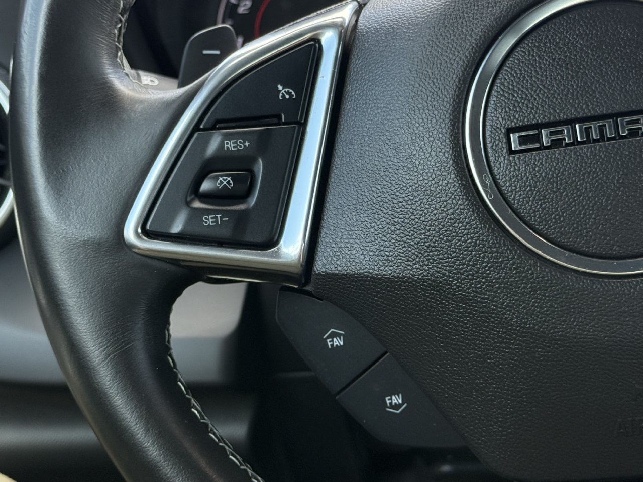 Used 2024 Chevrolet Camaro LT RWD image 12