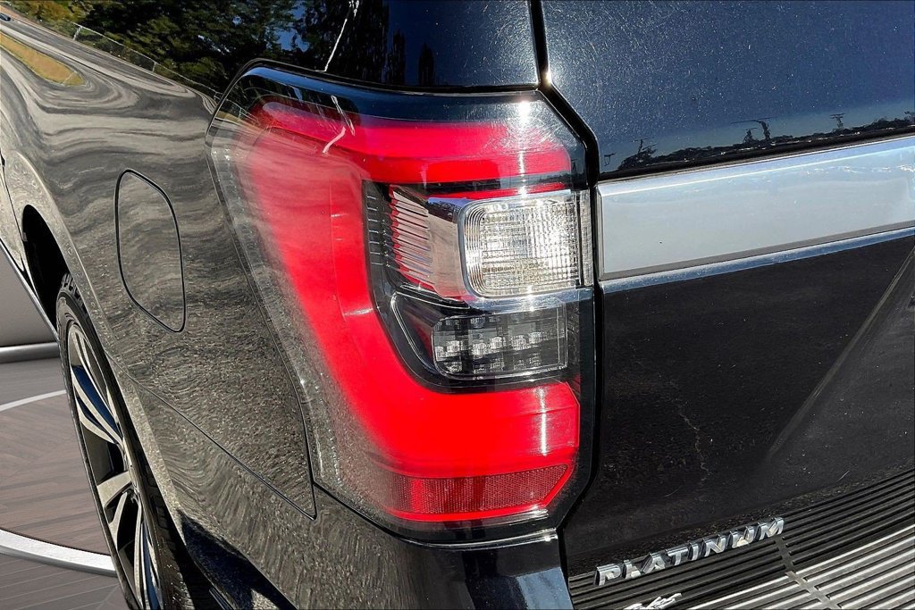 Used 2020 Ford Expedition Max Platinum AWD/4WD image 26