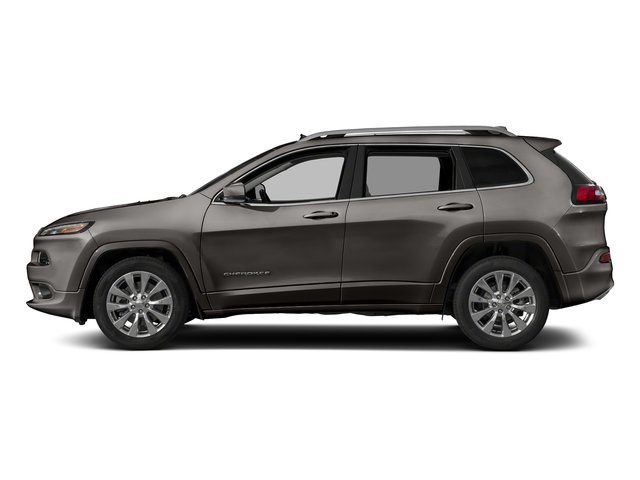 Used 2018 Jeep Cherokee Overland w/ Technology Group AWD/4WD image 3
