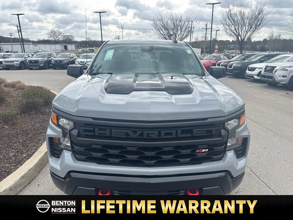 Used 2024 Chevrolet Silverado 1500 Custom Trail Boss w/ LPO, Dark Essentials Package image 10