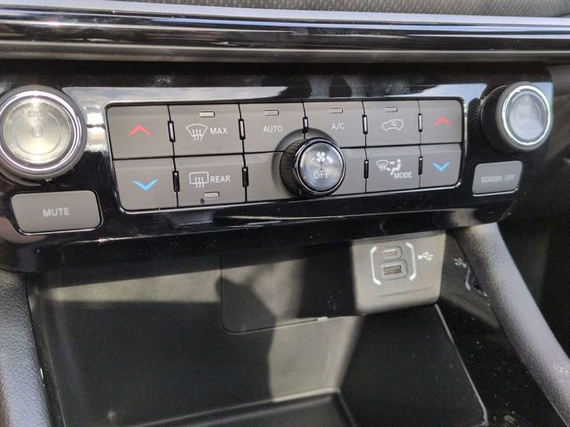 New 2026 Jeep Compass Trailhawk w/ Sun, Sound & Navigation Group image 23