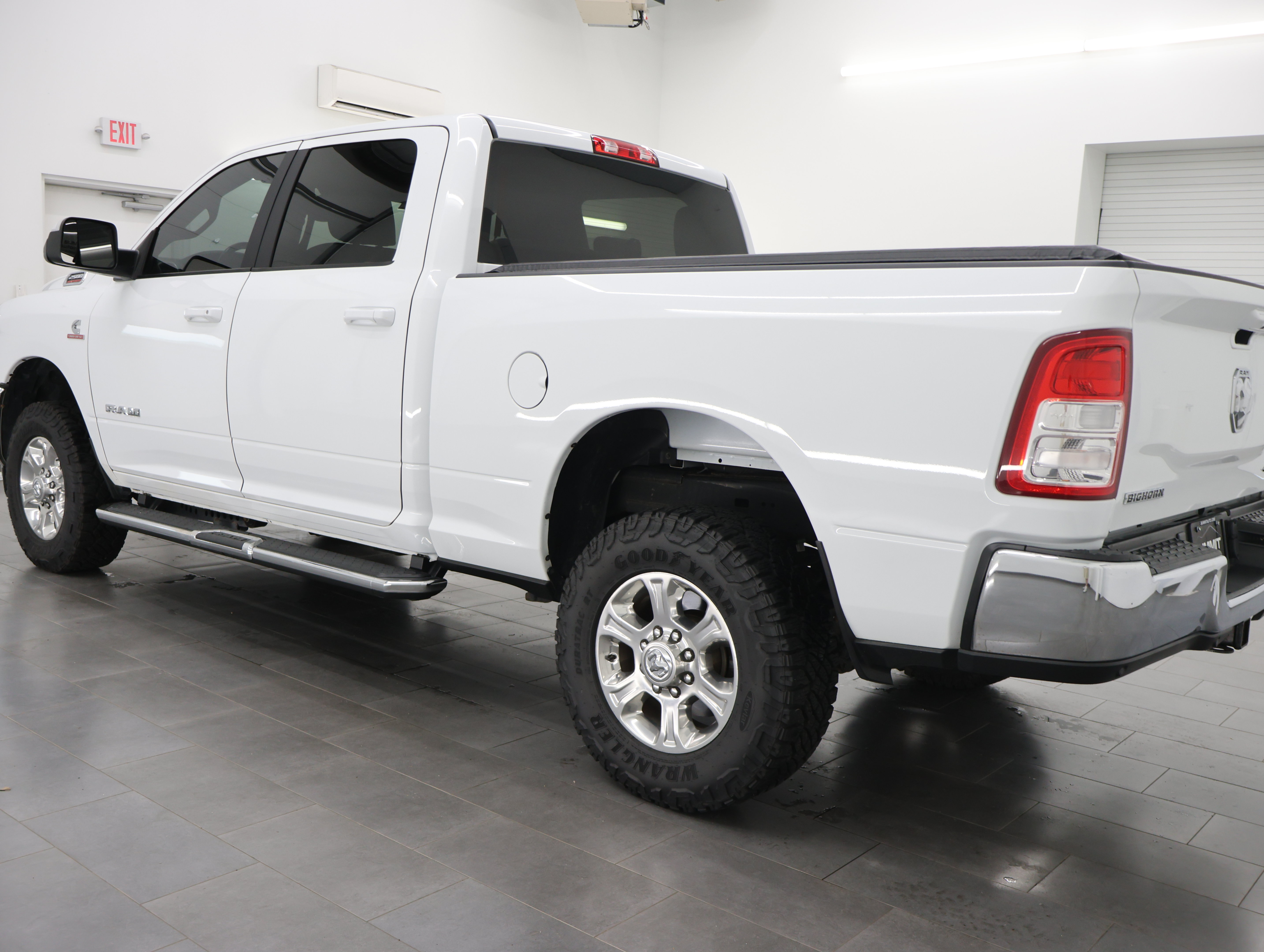 Used 2022 RAM 2500 Big Horn w/ Level A Equipment Group AWD/4WD image 6
