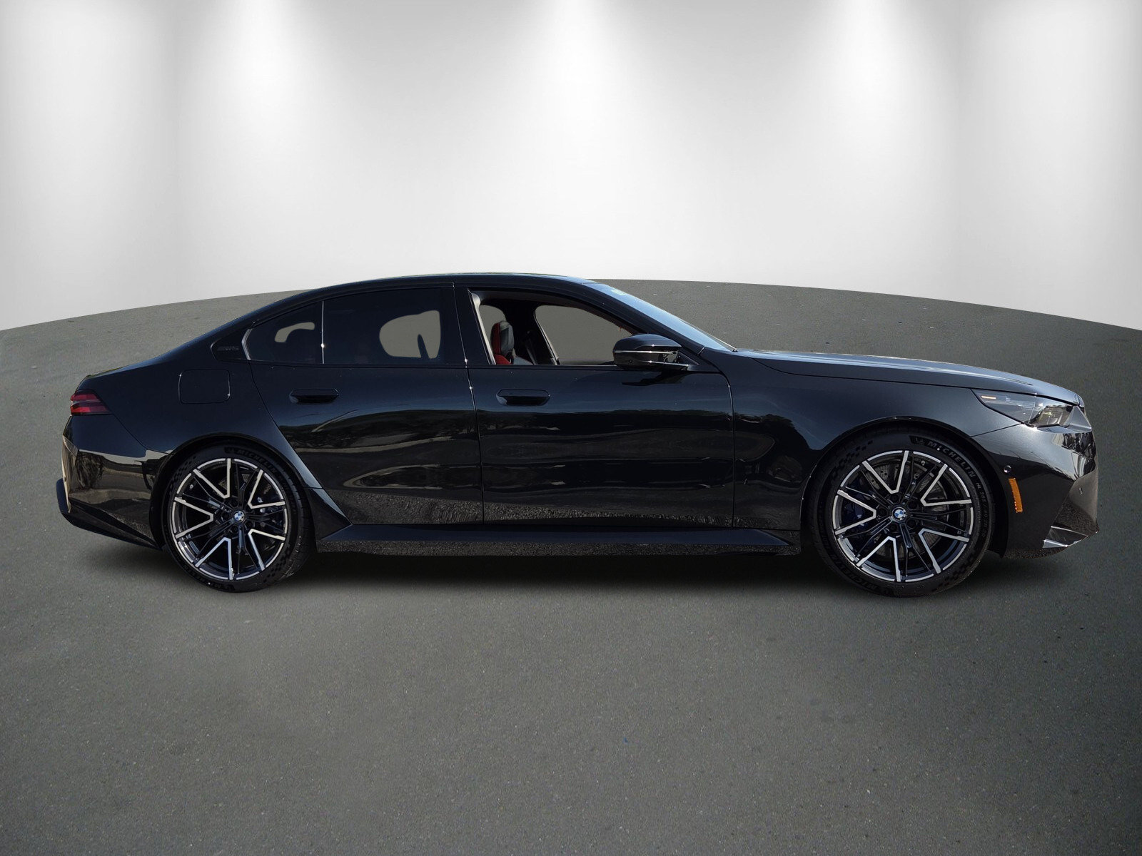 New 2026 BMW M5 w/ Executive Package AWD/4WD image 8