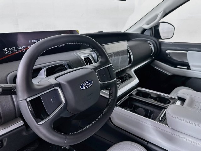 New 2027 Ford Expedition Platinum AWD/4WD image 9