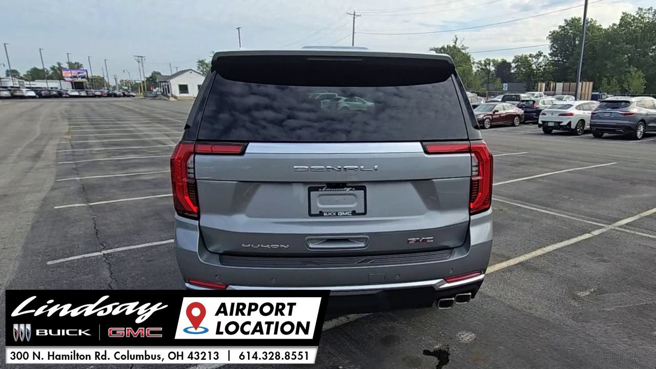 New 2026 GMC Yukon XL Denali w/ Denali Reserve Package AWD/4WD image 8