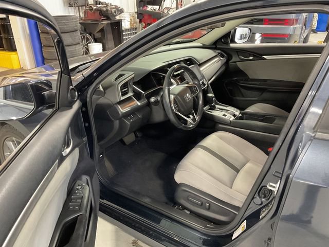Used 2019 Honda Civic EX image 7