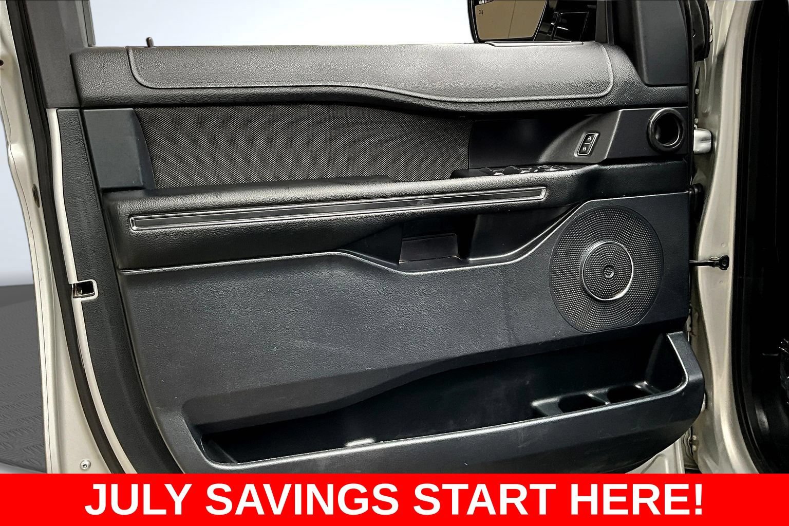 Used 2019 Ford Expedition Max XL AWD/4WD image 21