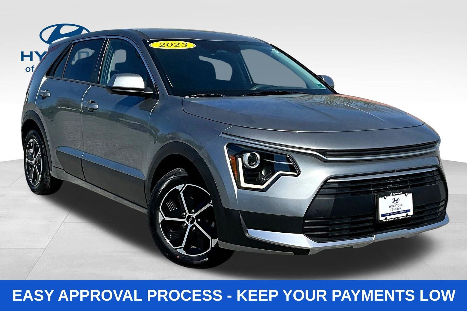 Used 2023 Kia Niro LX FWD image 3