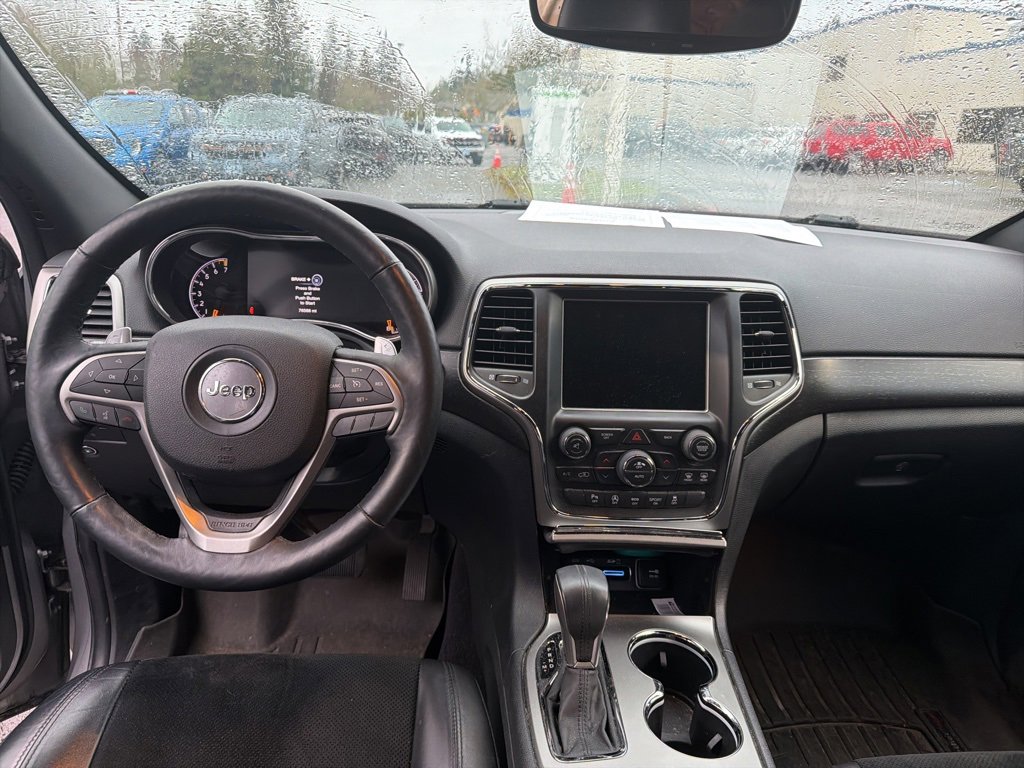 Used 2017 Jeep Grand Cherokee Altitude image 9