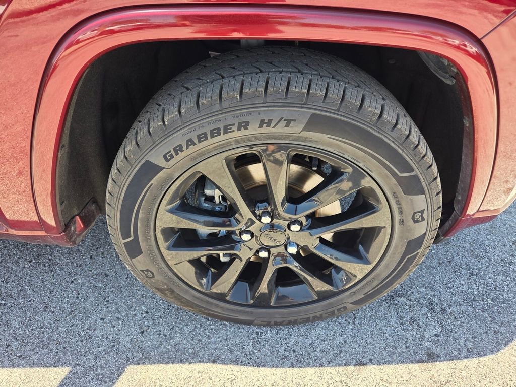 Used 2021 Jeep Grand Cherokee Laredo X RWD image 17