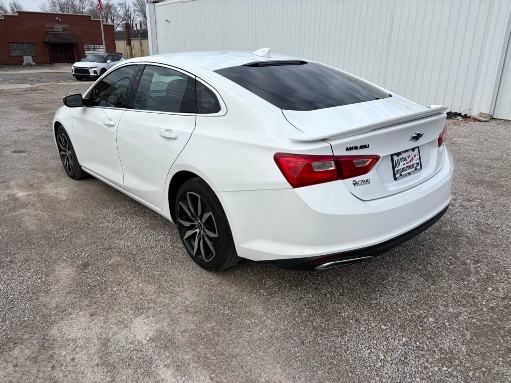 Used 2023 Chevrolet Malibu RS FWD image 5