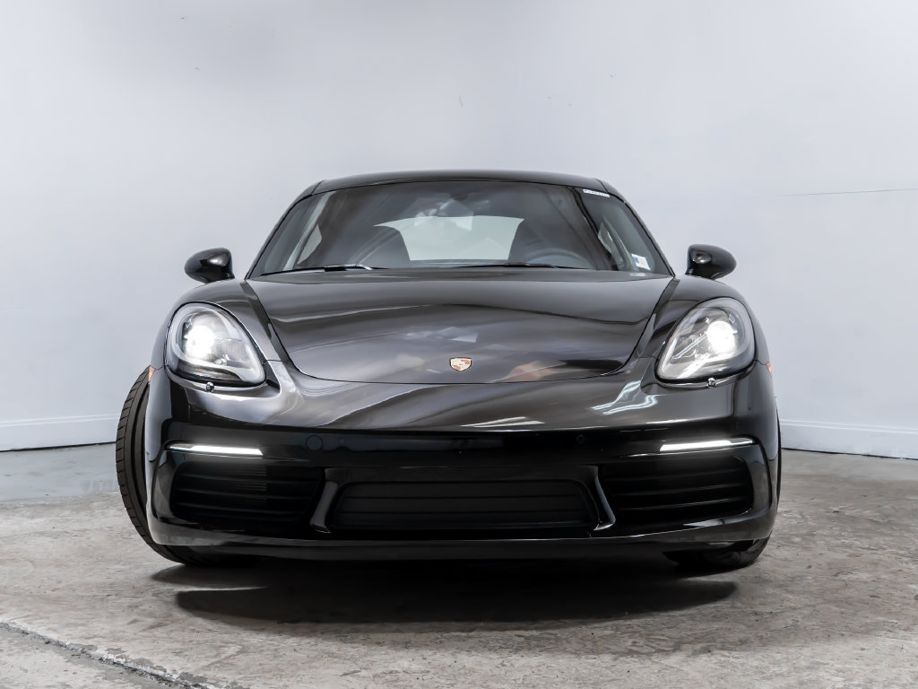 Used 2025 Porsche 718 Cayman RWD image 10